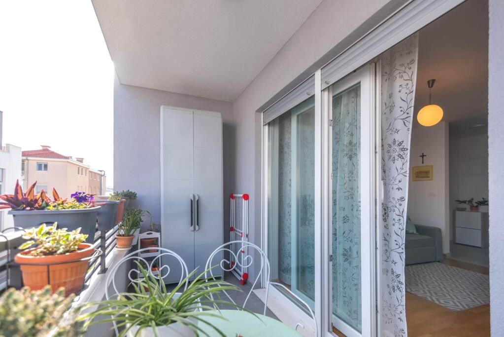 Feel Like Home Podstrana Ngoại thất bức ảnh